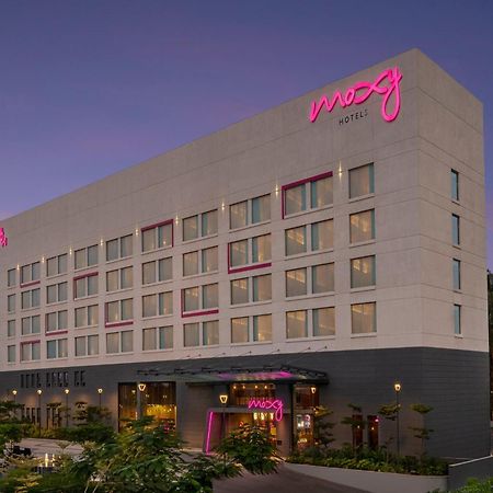 Hotel Moxy Bengaluru Airport Prestige Tech Cloud Devanahalli Esterno foto