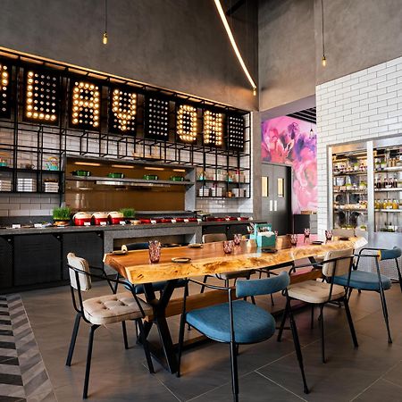 Hotel Moxy Bengaluru Airport Prestige Tech Cloud Devanahalli Esterno foto