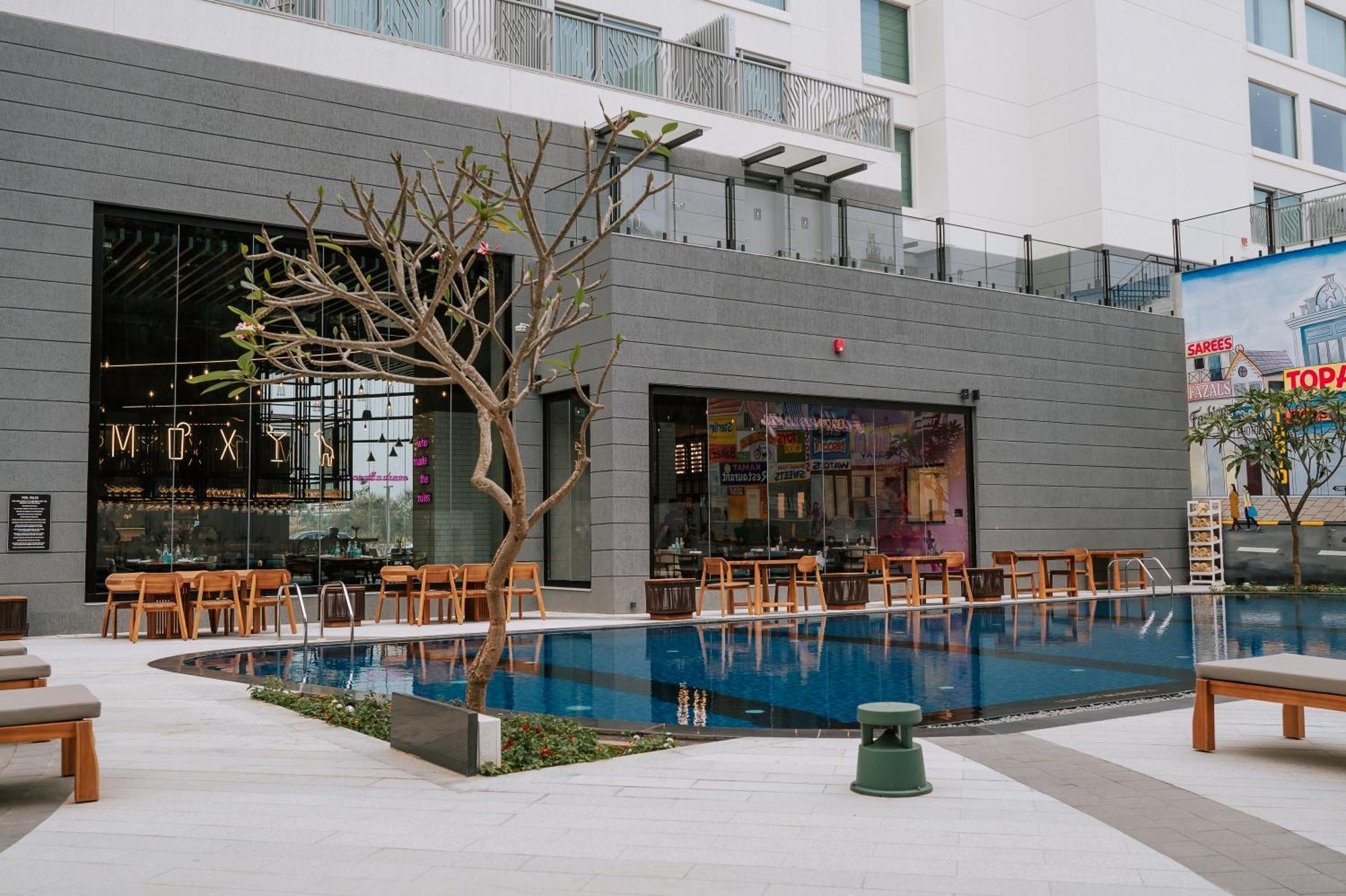 Hotel Moxy Bengaluru Airport Prestige Tech Cloud Devanahalli Esterno foto