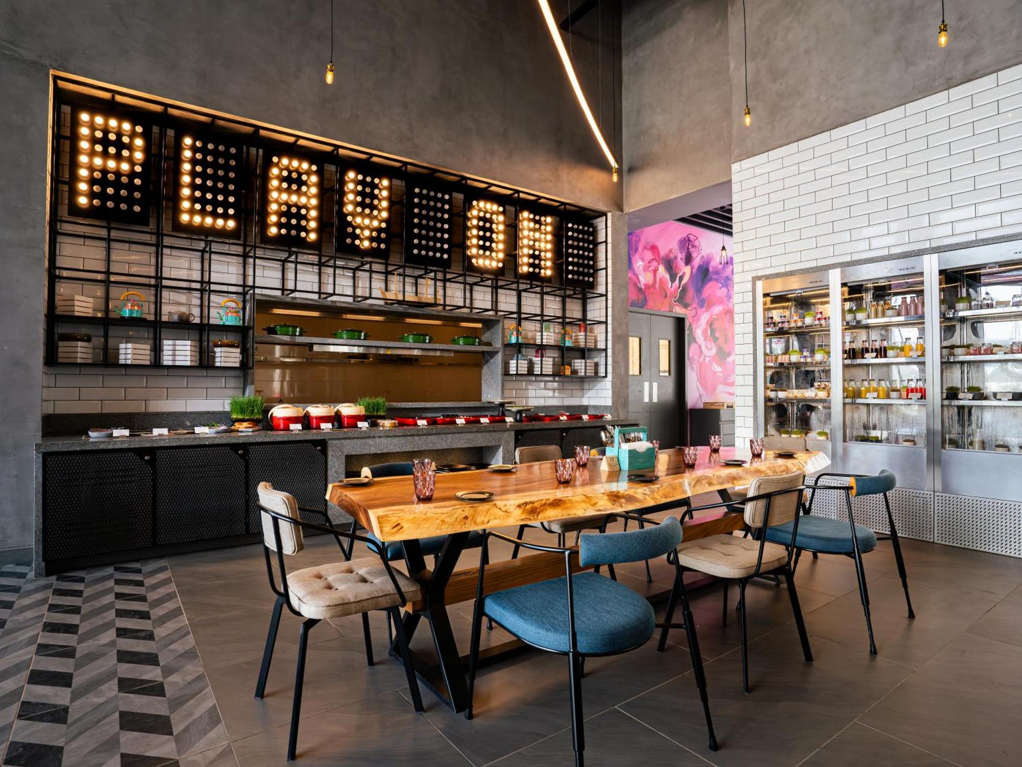Hotel Moxy Bengaluru Airport Prestige Tech Cloud Devanahalli Esterno foto